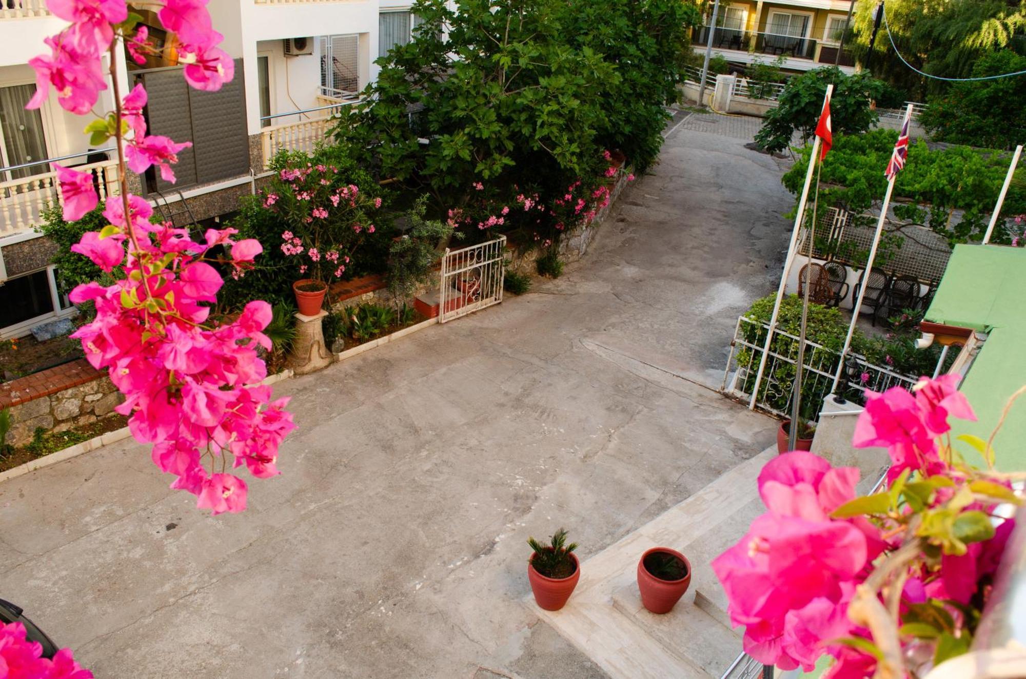 Dilhan Hotel Marmaris Bagian luar foto